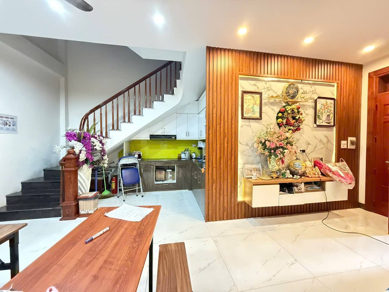 NHÀ ĐẸP Ở LÊ ĐỨC THỌ – 6 TẦNG - LÔ GÓC – CÁCH PHỐ 20M – SỔ NỞ HẬU – NHÀ MỚI XÂY, CHỦ THIỆN TRÍ . - Ảnh 1